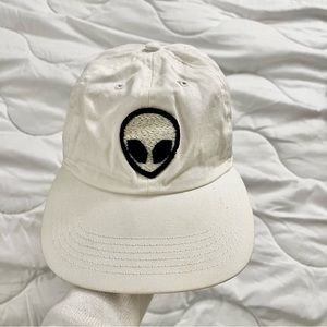 Brandy Melville alien hat